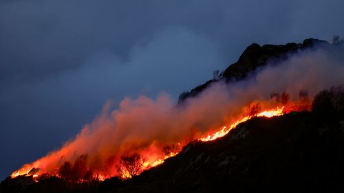 Illustrasjon av Brannen i Ålesund: – Positiv utvikling