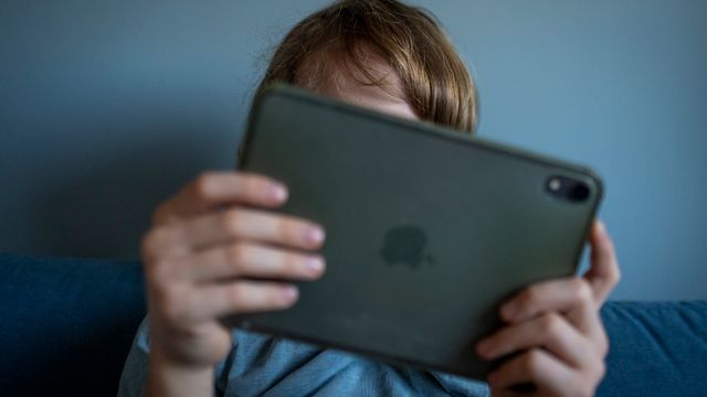 Skjermen bort fra småskolen – kan bli utvidet til å gjelde eldre elever også