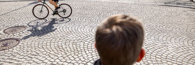 Illustrasjon av Han vil slette fortiden sin – det er lettere sagt enn gjort