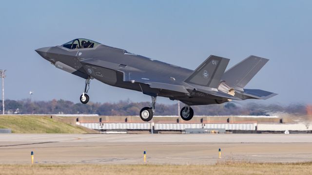 Finlands første F-35 har fått sin jomfrutur