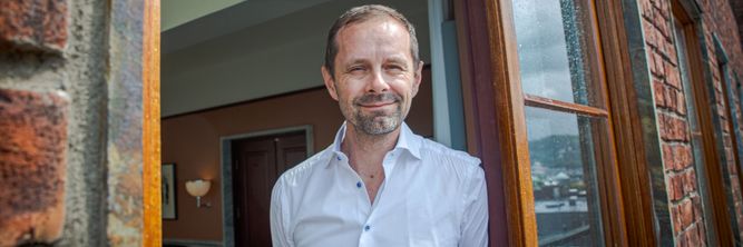 Illustrasjon av Slik vil han rydde opp i «digitaliseringsjungelen»