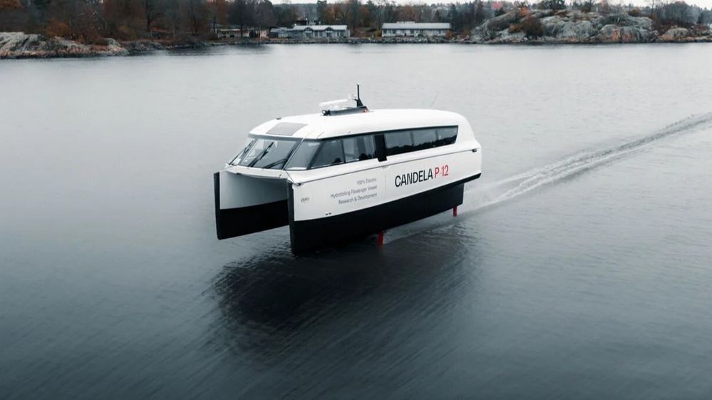 Illustrasjon av Denne delvis selvkjørende båten kan holde 30 knop