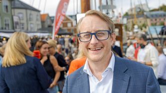 Illustrasjon av – Det er greit å bruke KI, så lenge du er ærlig på det