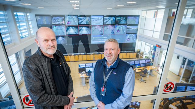 I løpet av sekunder skal de kunne håndtere en tunnelbrann