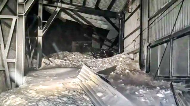 Snøen lagde trøbbel for fjerntogene likevel – Bergensbanen stengt på ubestemt tid