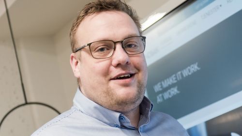 Illustrasjon av Å prioritere exitstrategi er som å ri ut i krigen uten hjelm