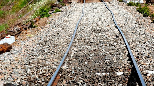 Ekstremvarme skaper togtrøbbel – Bane Nor i full beredskap