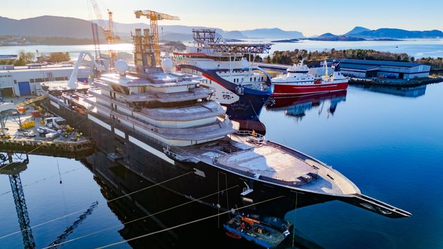 Slik ser Røkkes forskningsskip ut nå