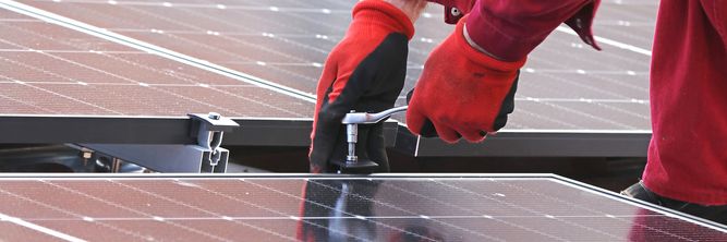 Illustrasjon av Solcellerekord: Lovende kandidat for neste generasjon tandemceller