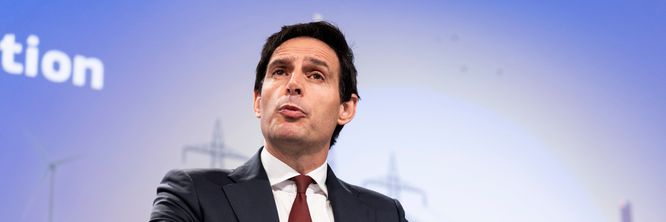 Illustrasjon av Nå skal CO2-krana stenges saktere