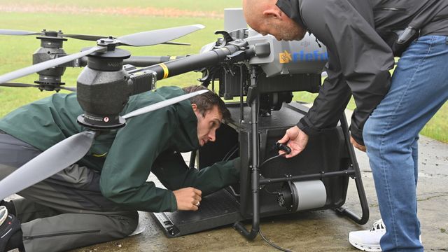 Denne dronen er også en mobil basestasjon