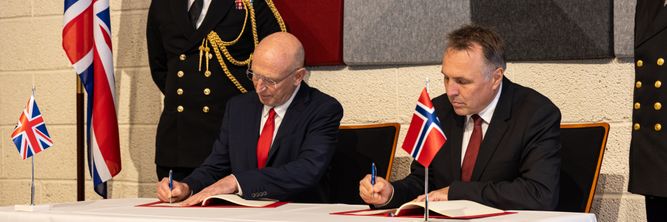 Illustrasjon av – Det gjenstår flere steg før en kontrakt kan signeres