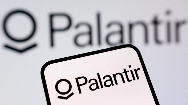 Palantir faller på børs etter «overjordisk» vekst: – Vi er fortsatt helt i starten