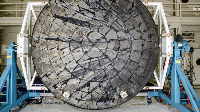 Astronauter lander med varmeskjold som gikk i stykker på forrige tur