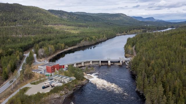 Overskudd på elvekraft skal bli til grønt hydrogen