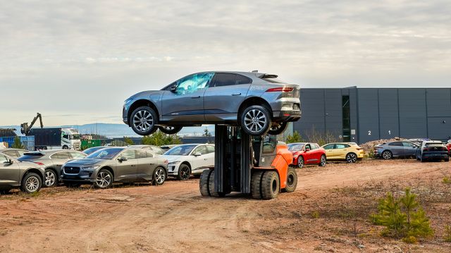 Disse Jaguar-elbilene kostet rundt en million – nå vrakes 130 av dem