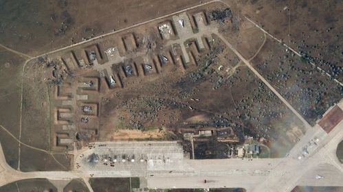 Illustrasjon av  Nato vil ha din hjelp til å gjøre russiske flybaser ubrukelige
