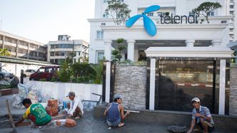 Illustrasjon av Telenor utleverte persondata til militærjunta