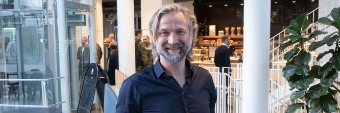 Illustrasjon av Flere tusen basestasjoner i mobil&shy;nettene kan hjelpe strømnettet