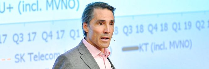 Illustrasjon av Norske teleselskaper går så det griner – tar seg likevel best betalt i Norden