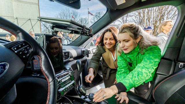 Tung synes mobil og bredbånd er for dyrt: Lover ny pristjeneste for norske kunder