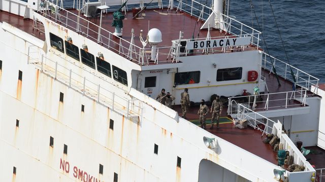 Mistenkt russisk skyggeskip seiler videre