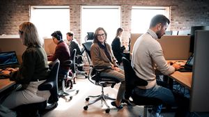 Våre etiske hackere har testet: Så enkelt er det å sende epost som politi, regjering, banker og sykehus