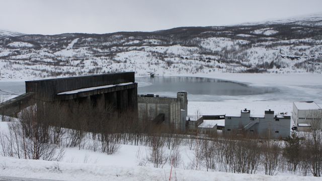 Støre på 1. mai: Åpner for ny gruvedrift på Sulis