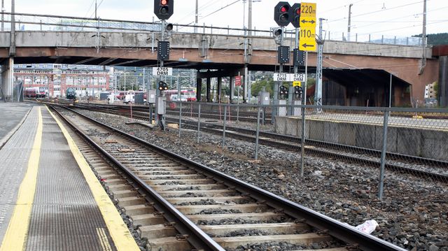 200 passasjerer satt fast i 3,5 timer da toget fikk problemer onsdag morgen