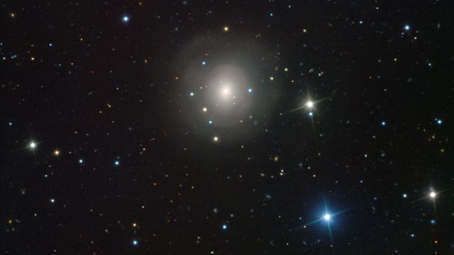 Norske forskere leter etter grunnstoff-fabrikkene i universet