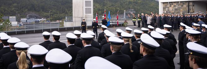Illustrasjon av – Forsvaret har hatt en uforsonlig holdning