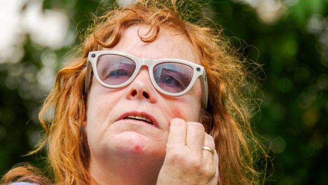 «Pervobriller» hjelper blinde Siri å se