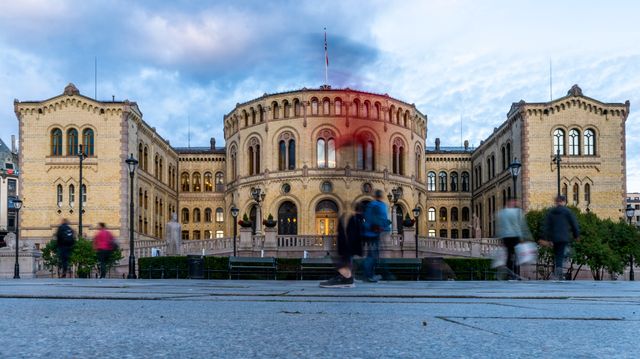 Har arrestert det som skal være en av hackerne bak dataangrep på Stortinget