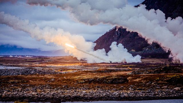 Nå øver Nato-land i Norge på å skyte ned avanserte missiler