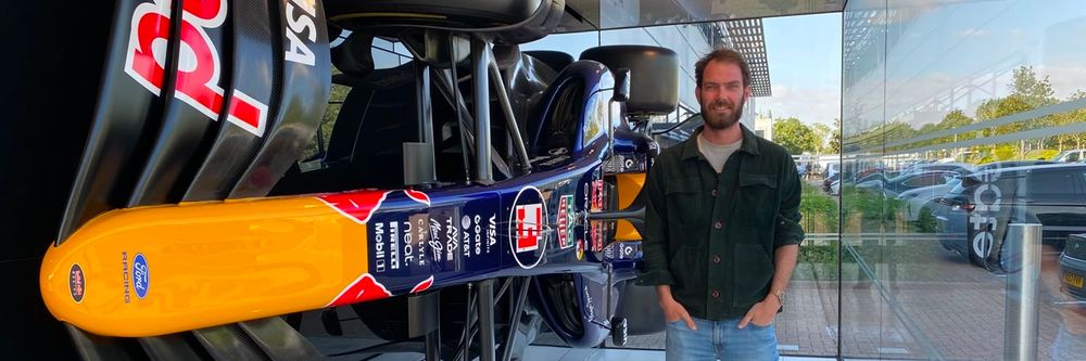 Illustrasjon av Slik rekrutteres norske ingeniører til racing-eliten