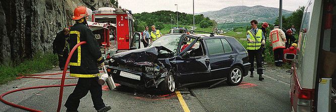 Illustrasjon av Ecall redder kun ett liv pr. år – men politikere vil ha omkamp om 2G