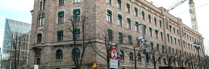 Illustrasjon av Det står dårlig til med Norges eldste regjeringsbygg