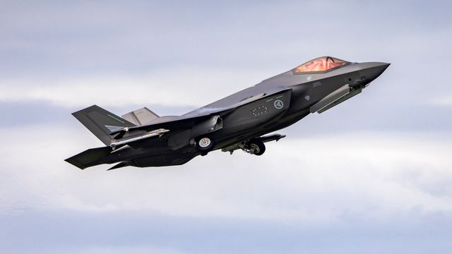 Virkelighetens Top Gun-skole er på Ørland: – Du kommer aldri til å fly bedre enn du gjør her