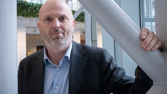 Illustrasjon av Intensiverer innsatsen for å få bruke telekabler på tvers av landegrensene