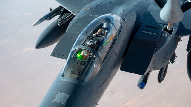 Medier: Samme pilot skutt ned to ganger i krigen mot Iran