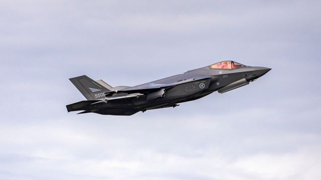 Fire norske F-35 på plass i Polen