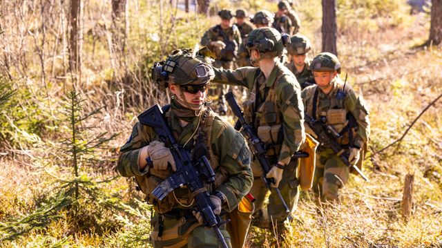 Regjeringen foreslår kraftig løft for Forsvaret – vil sette av 17 milliarder