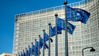 Illustrasjon av EU håper kvotekjøp gjør krav mer spiselig: «Karbonvasking»
