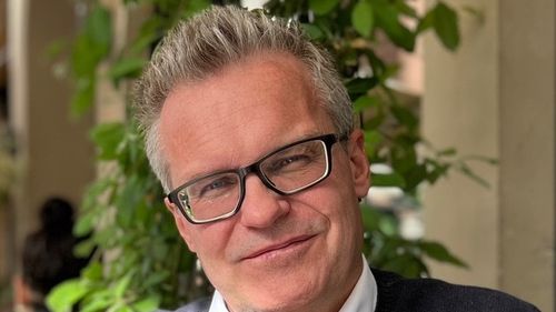 Illustrasjon av «Unødvendig å rydde i regelverk som bare rammer 25.000 eksperter»