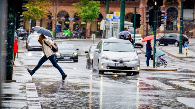 Varsler om kraftig vind rundt Oslo – bruer kan bli stengt
