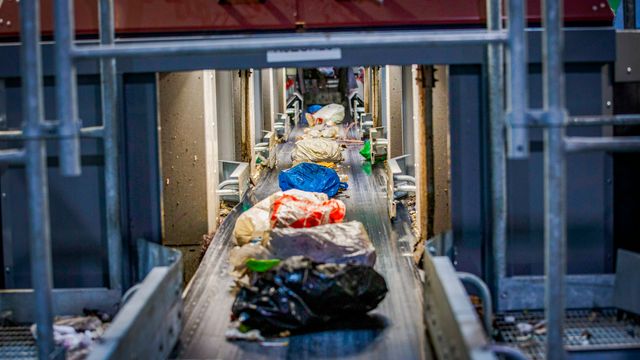 Norsk fjernvarmebransje i krise grunnet avfallseksport til Sverige