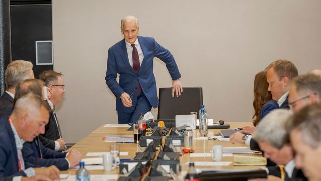 Støre om russiske sjøfolk på norske skip: – Noe vi må følge med på