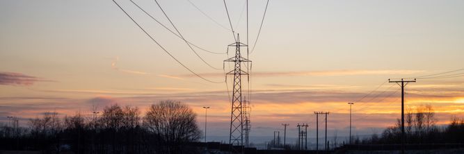 Illustrasjon av Datasenterbransjen spiser stadig mer av  kraftoverskuddet