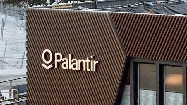 Palantir åpnet seg for norsk presse – bak lukkede dører