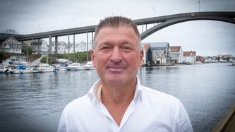 Illustrasjon av Nextgentel-sjefen om hvordan få reell og effektiv konkurranse